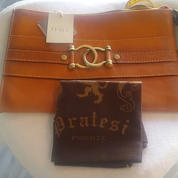 Pratesi Firenze Tan Handbag. Can be carried as clutch or wristlet. - Picture 9 of 9